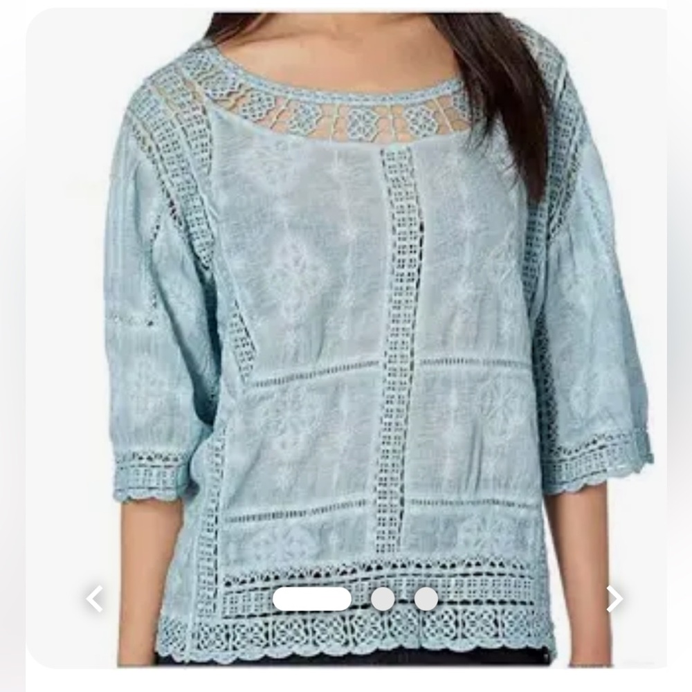 NWT Blue tie-dyed crotchet top